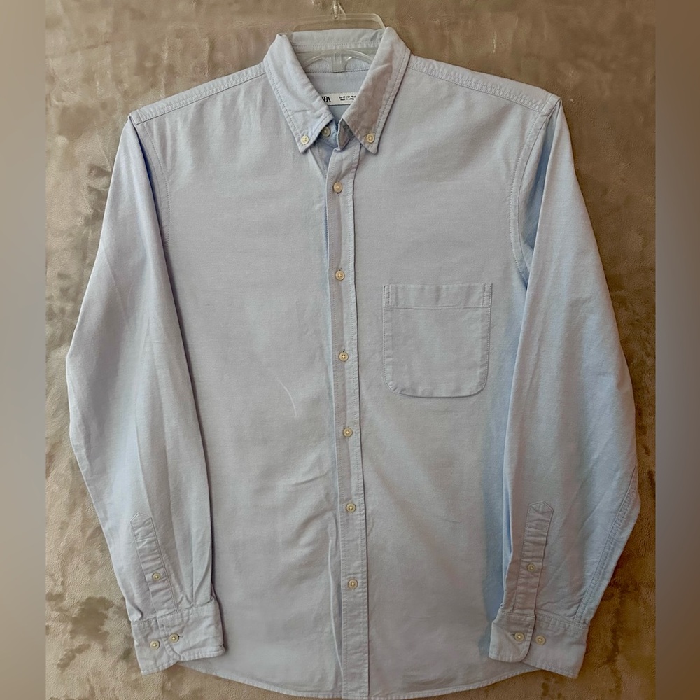 Zara Men's Medium Pale Blue Button-Down Shirt